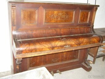 PIANO -starožitné - 1