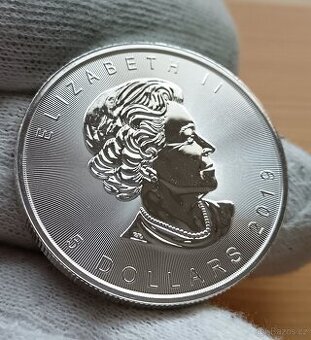 Stříbrná mince 1oz 31,1g čistého stříbra Maple Leaf