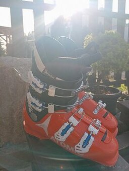 Boty na lyže ATOMIC