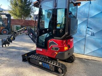 Bagr 2,0 T, Kubota motor 20Hp D1105