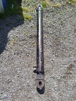 Hydraulická pístnice