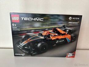 LEGO Technic 42169 NEOM McLaren Formula E Race Car - 1