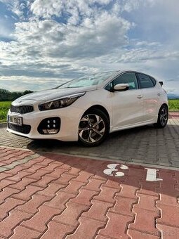 Kia Ceed 1,6 100 kw Gt line automat
