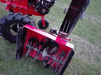 Freza na snih dvakrat použita na Kultivator Mountfield