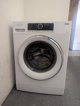 Pračka Whirlpool FSCR 80421