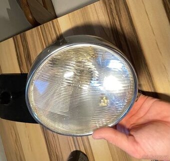 Přední světlo na Simsona