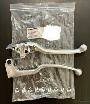 Spojková a brzdová páčka Yamaha