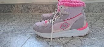 Zimní boty s kožíškem Lotto, vel.38