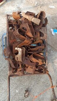 žabky, spojky, trubkového lešení