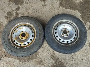 Prodám 2ks disků 6Jx16H2 ET50 + pneu 215/65/R16C