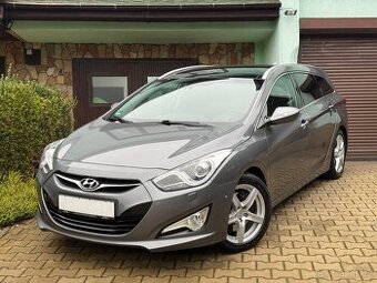 🔷 Hyundai i40 Combi 1.7 CRDi – MAXIMÁLNÍ VÝBAVA,AUTOMAT 🔷