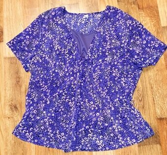 PĚKNÁ FIALOVÁ KYTIČKOVÁ HALENKA - VEL.48==========