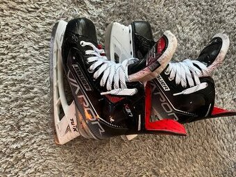 Brusle Bauer Vapor X 3.7 - vel. 7,5 EE / EUR 42,5