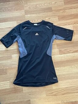 Funkční tričko Adidas vel. M