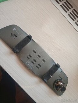 Inteligentní zpětné zrcátko s kamerou