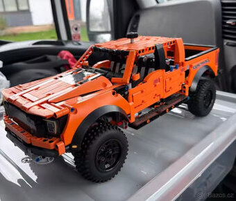 STAVEBNICE Technic 42126 Ford F-150 Raptor (NÁHRADA)