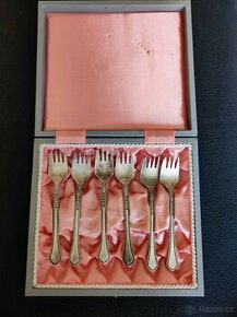 Darkova sada vidlicek