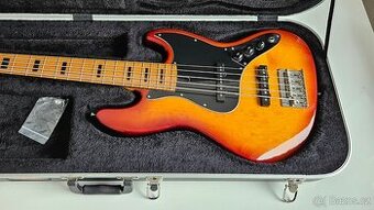 Sire Marcus Miller V5 2.gen, Aguilar AG 5J-HC (kufr+struny)