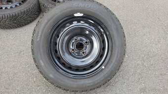 Téměř NOVÁ zimní kola 15" 4x100 Toyota Corolla E12
