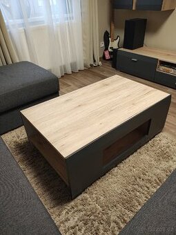 Konferenční stolek