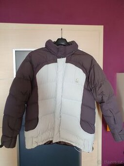 Zimní péřová bunda Nike