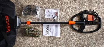 Detektor kovu Vevor včetně sluchátek a lopatky