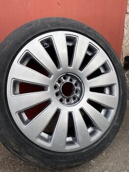 Audi alu kola