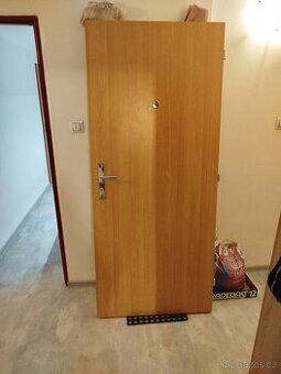 Protipožární vchodové dveře 80P