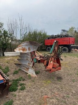 Pluh Kverneland 6 radličný