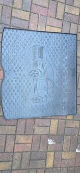 Gumová vana do kufru Volvo XC 40