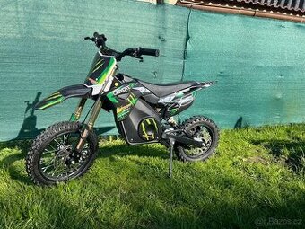 Prodám dětskou elektrickou motorku Coyote