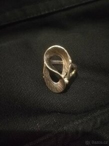 Starožitný stříbrný prsten
