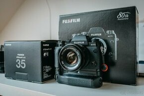 Fuji Fujinon 35mm F1.4R, squarehood