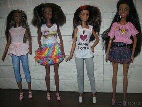 obleček na Barbie Akce 4+1 doplněk zdarma