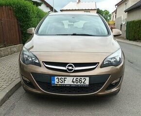 Opel Astra sedan