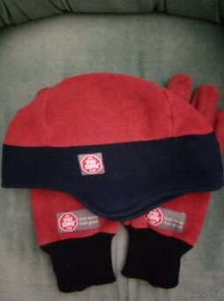 Rukavice a čepice WARMPEACE" WINDSTOPPER"