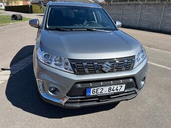 Suzuki Vitara 1.0 Booster Jet Premium 4x4, šedá metaliza