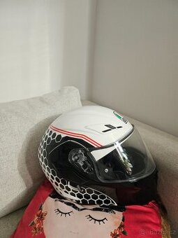 Helma AGV vel.XS NOVÁ