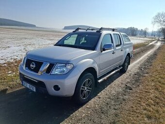 Nissan Navara 3.0 V6 automat