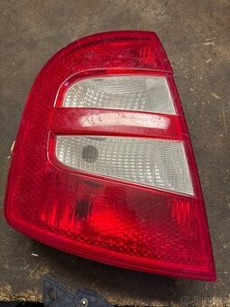 Leve zadní světlo Škoda Fabia 1