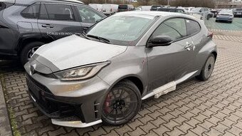 Toyota Yaris gr four AT VIP