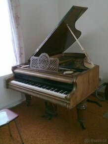 Klavír k renovaci - 1
