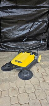 Kärcher S 4 Twin - zametací stroj / zametač / smeták