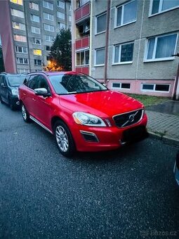 Prodám Volvo XC 60 R-design 4x4 - 1