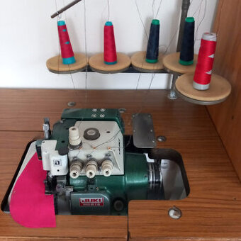 Overlock 5-nitný - 1