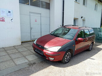 Ford Focus 1,6 74kw - náhradní díly