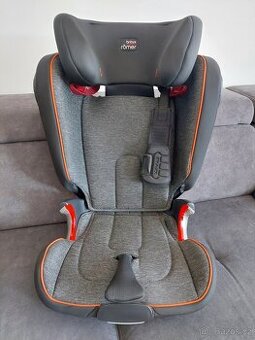 Autosedačka Britax Römer KIDFIX II XP SICT