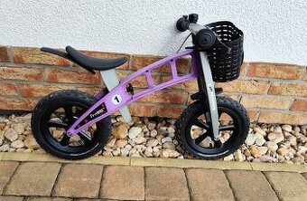 First bike, dětské odrážedlo