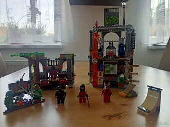 VZÁCNÉ LEGO 79103 ŽELVY NINJA - Útok želvího doupěte. - 1