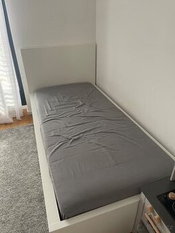 IKEA MALM